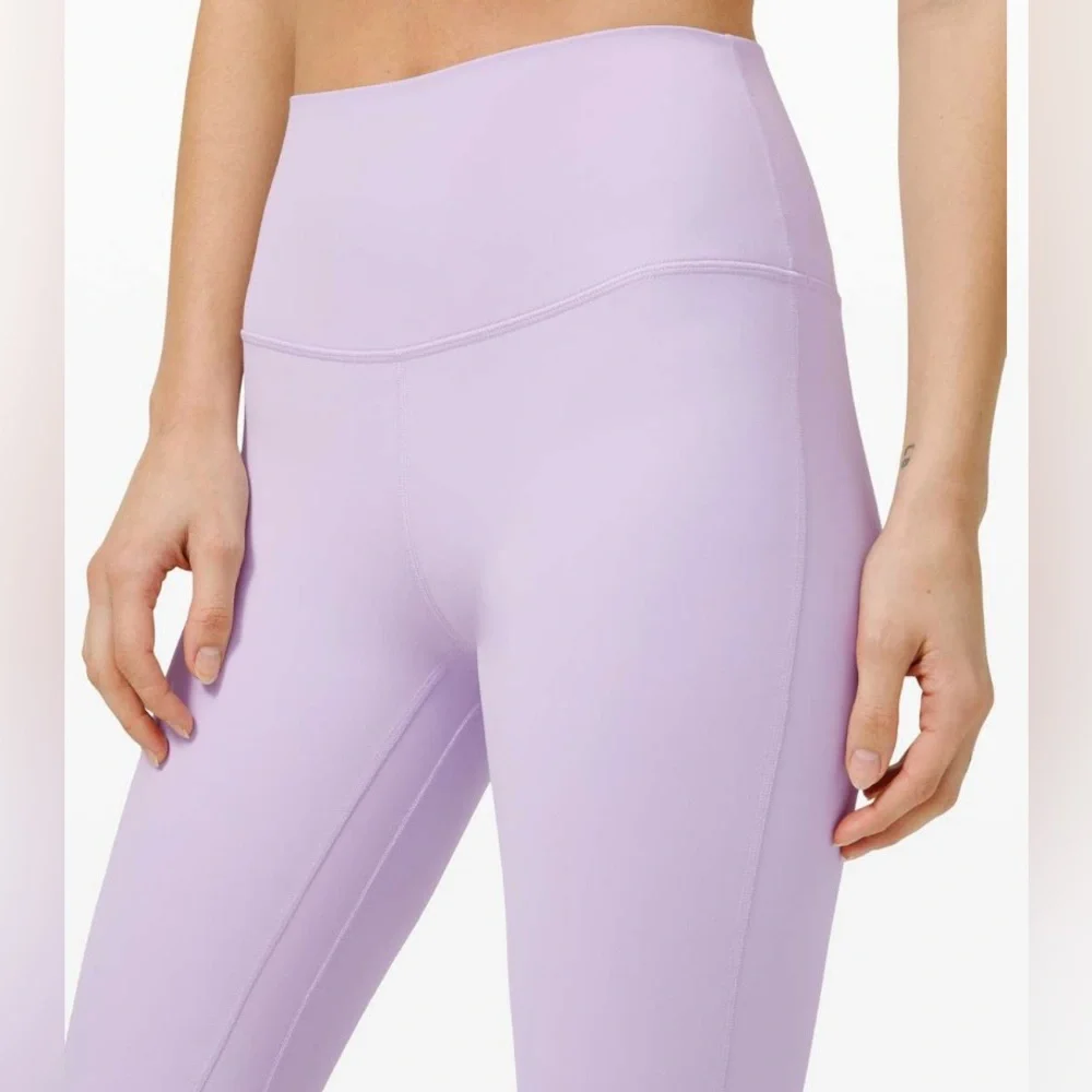 NWT Lululemon Align HR 25