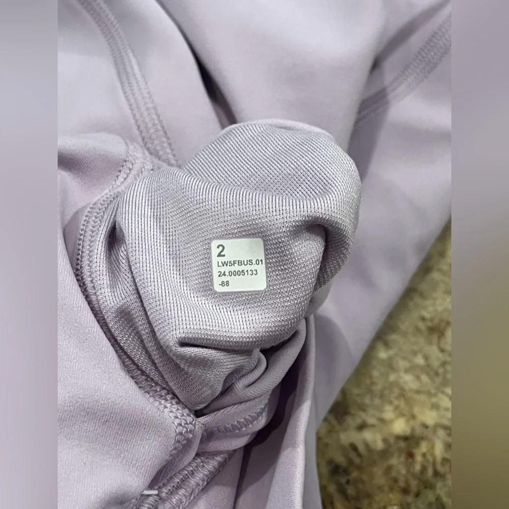 NWT Lululemon Align HR 25
