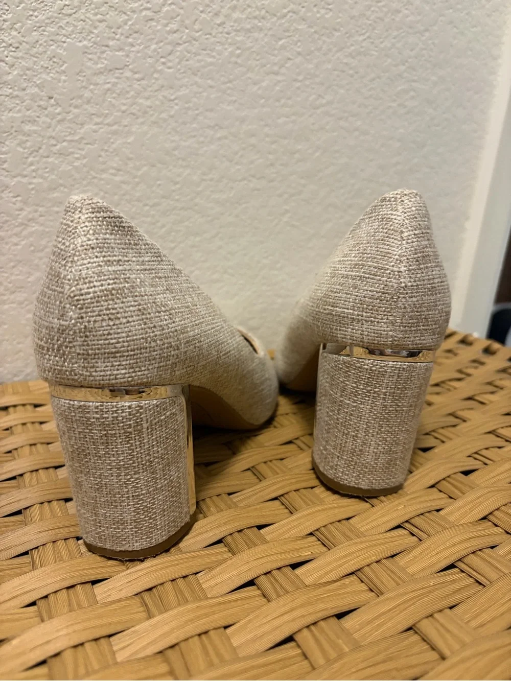 Alfani gorgeous pump
