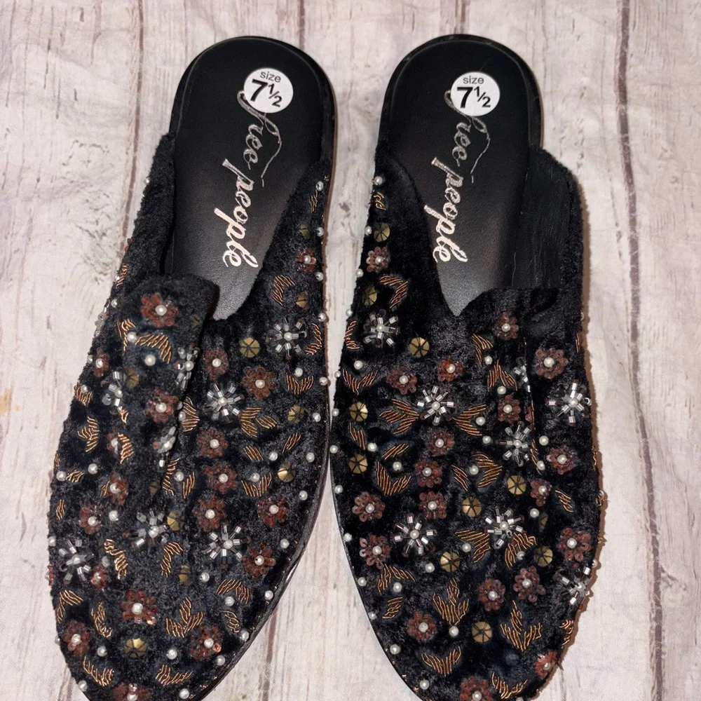 Free People 38 floral beaded