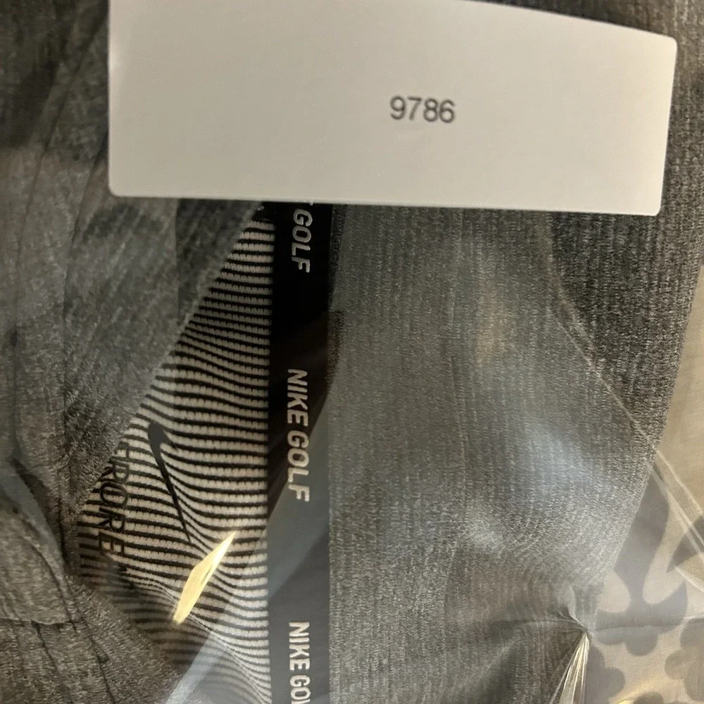 Nike golf aeroreact