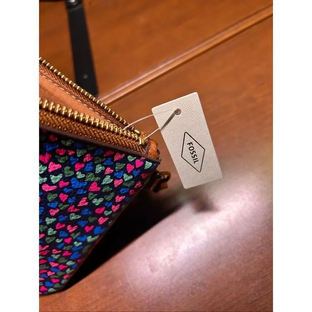 Fossil brand new