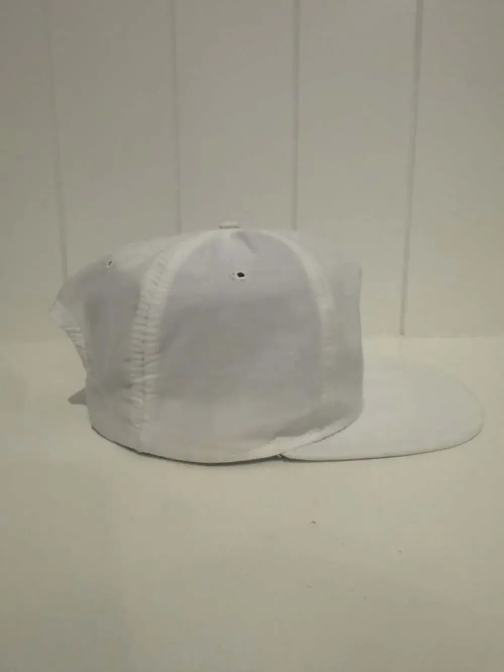 Universal vintage 90s