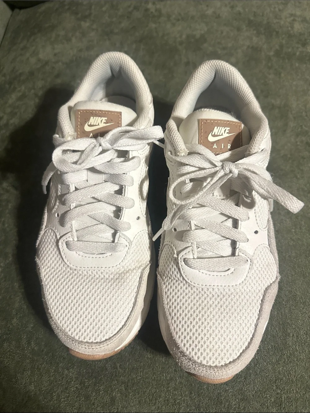 Nike gray white