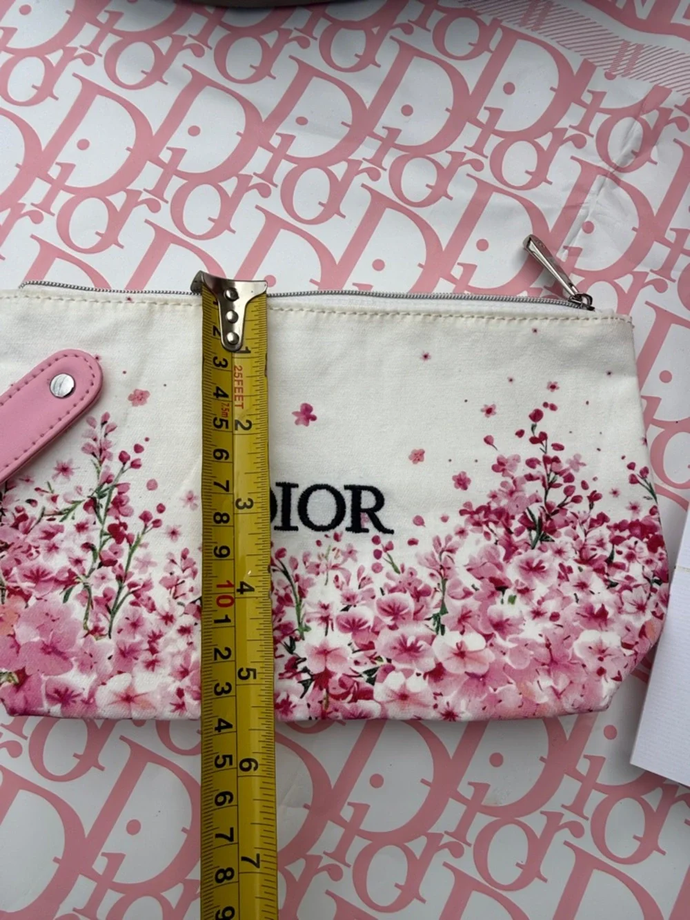 Dior elegant cosmetic