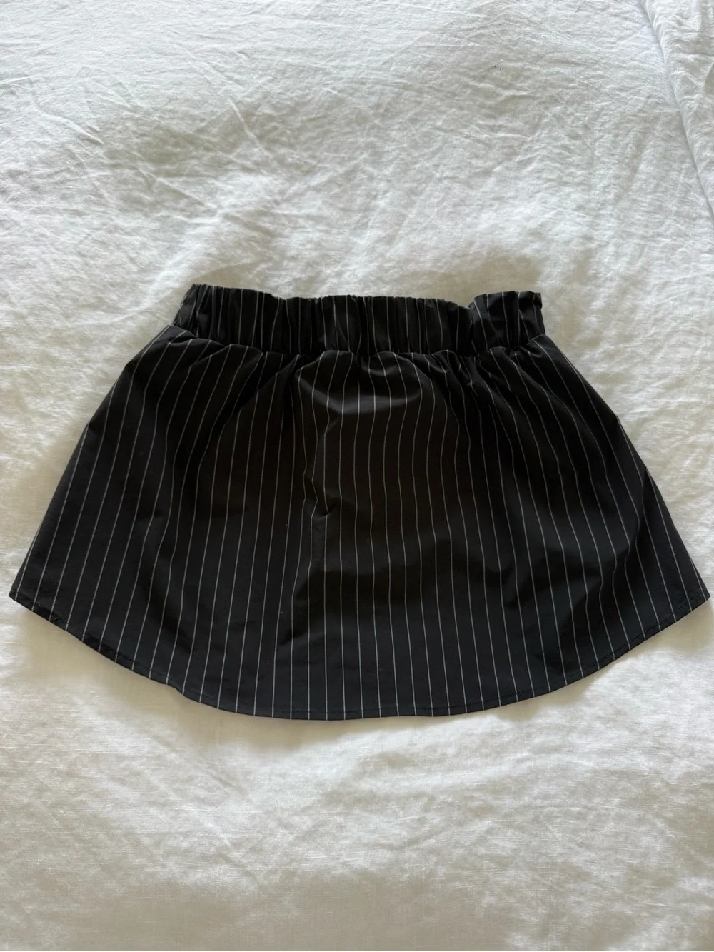 ALO Yoga sleek black