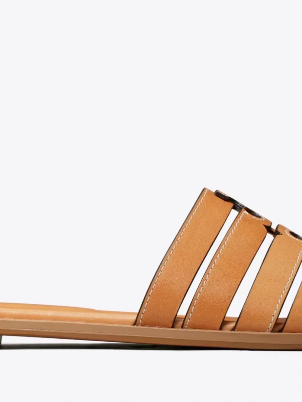 Tory Burch color camello