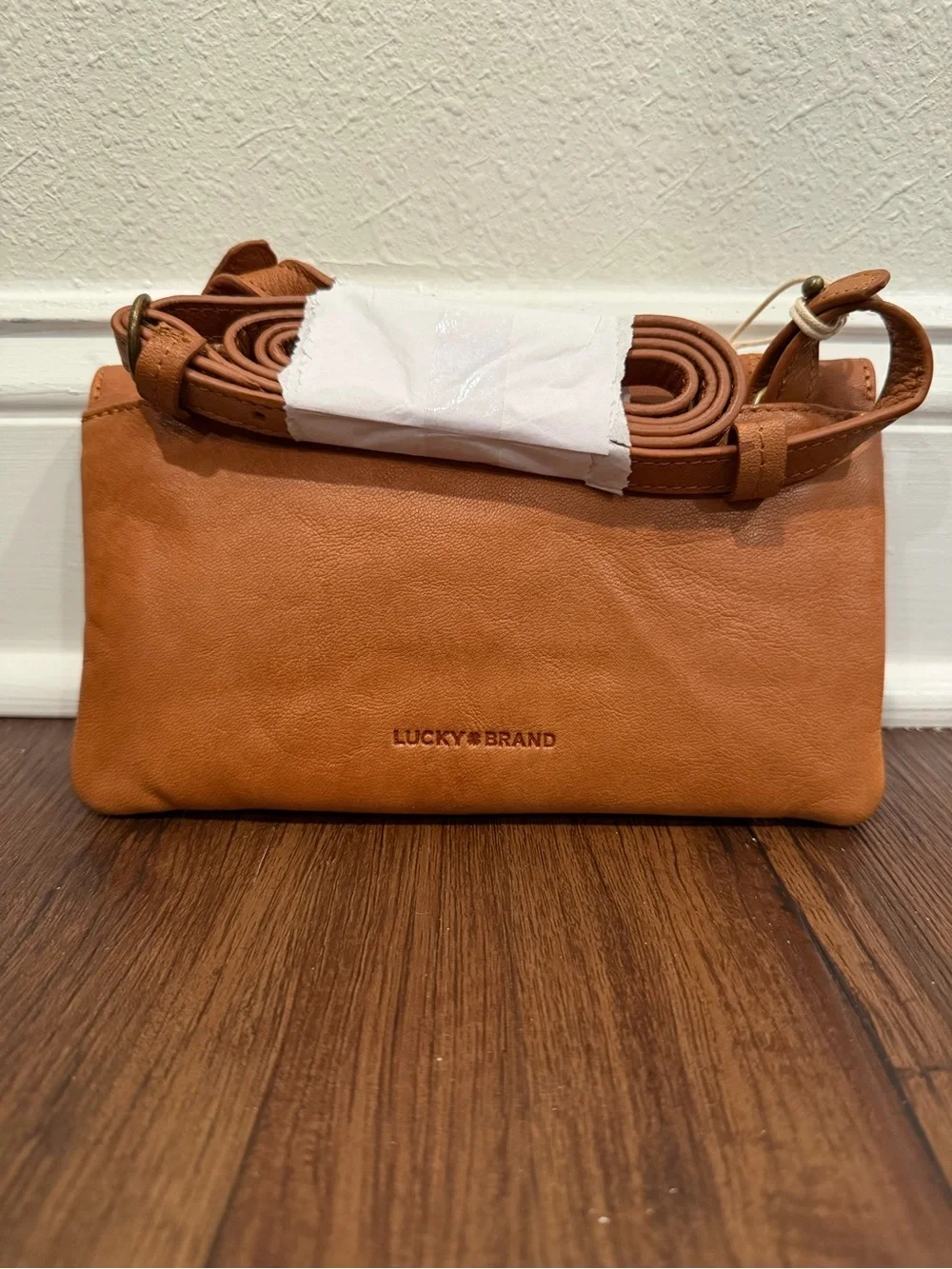 Lucky Brand compact suede