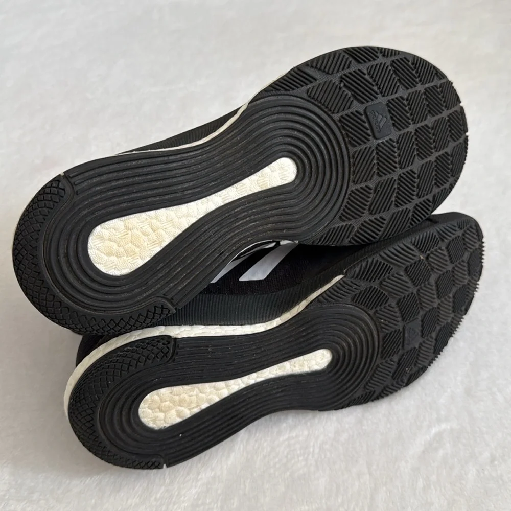 Adidas | CrazyFlight Mid Top Indoor Volleyball Sneaker FX1791 Black/White (8)