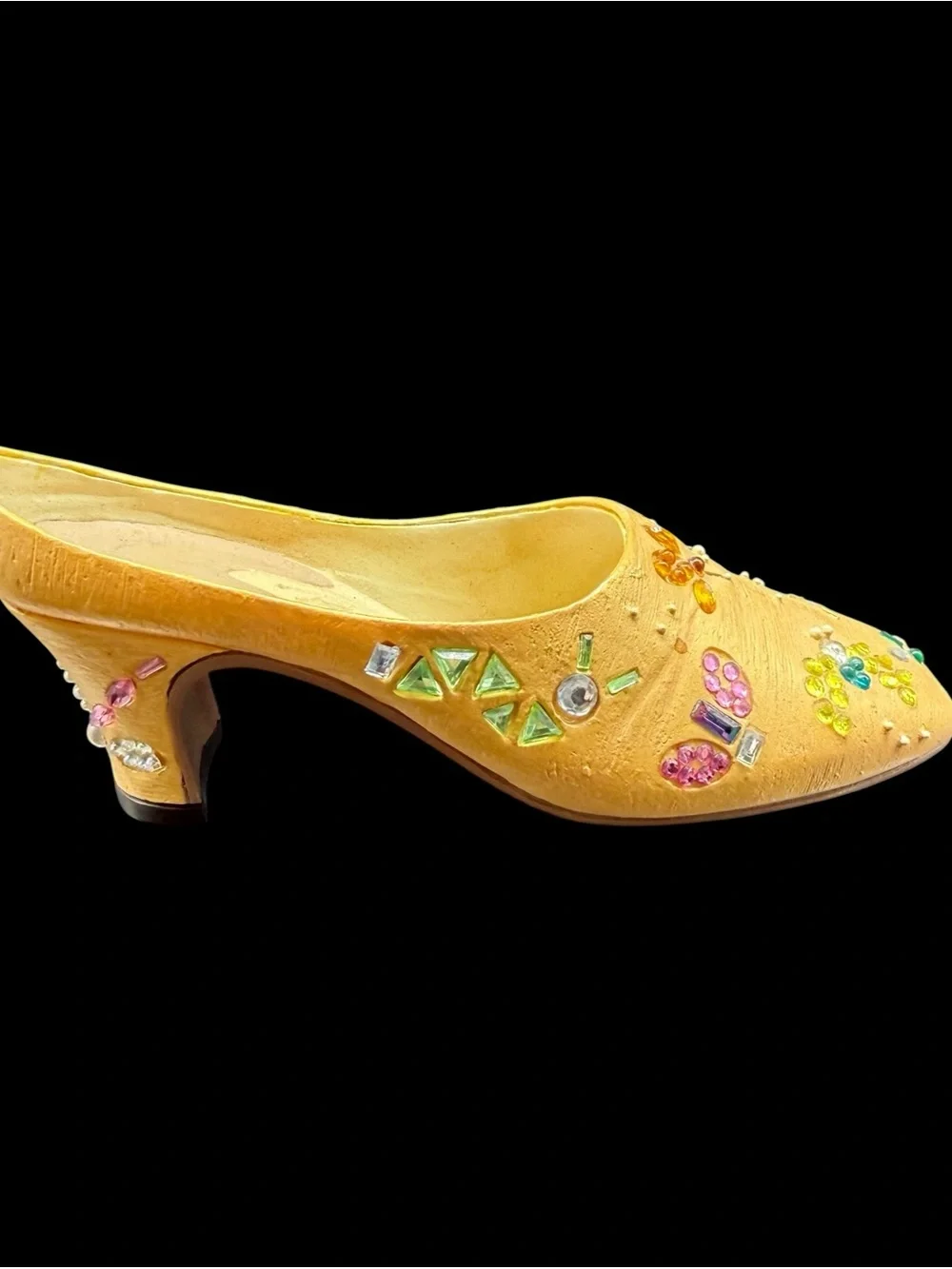 Just The Right Shoe summer buzz