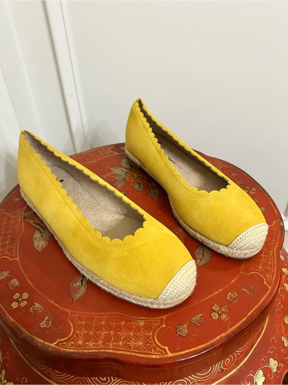 Isaac Mizrahi Yellow Suede Scalloped Espadrille Flats