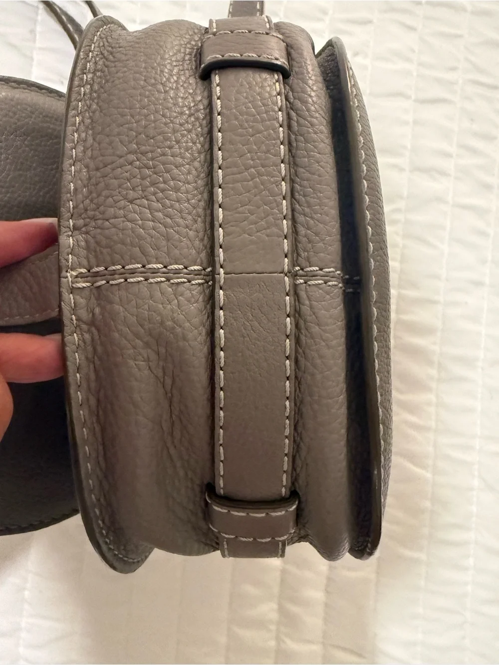 Chloe Grey Pebbled Leather Saddle Crossbody with Gold Hardware