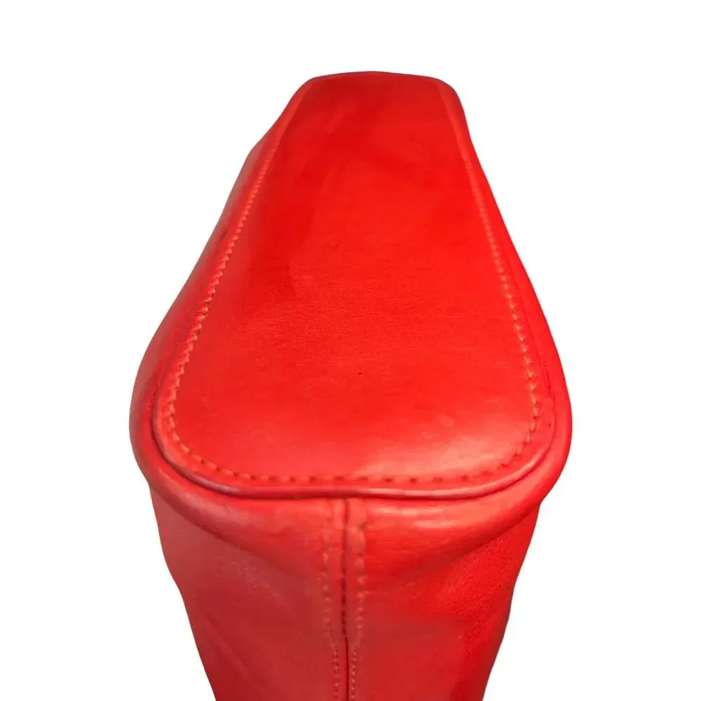 Loewe soft red