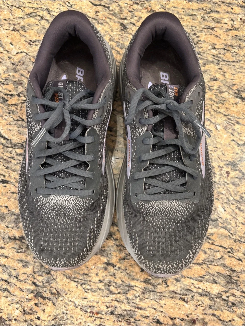 Brooks ghost max
