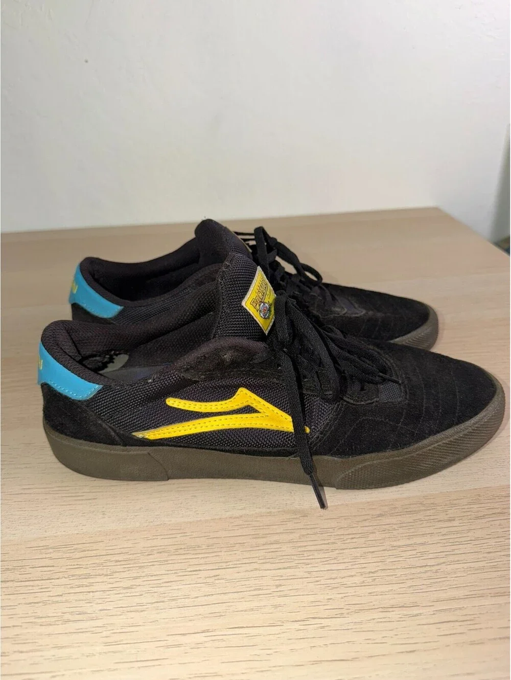 N/A lakai cambridge