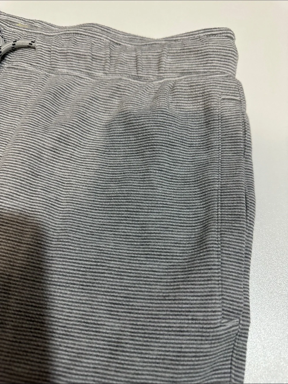 Vineyard Vines subtle gray