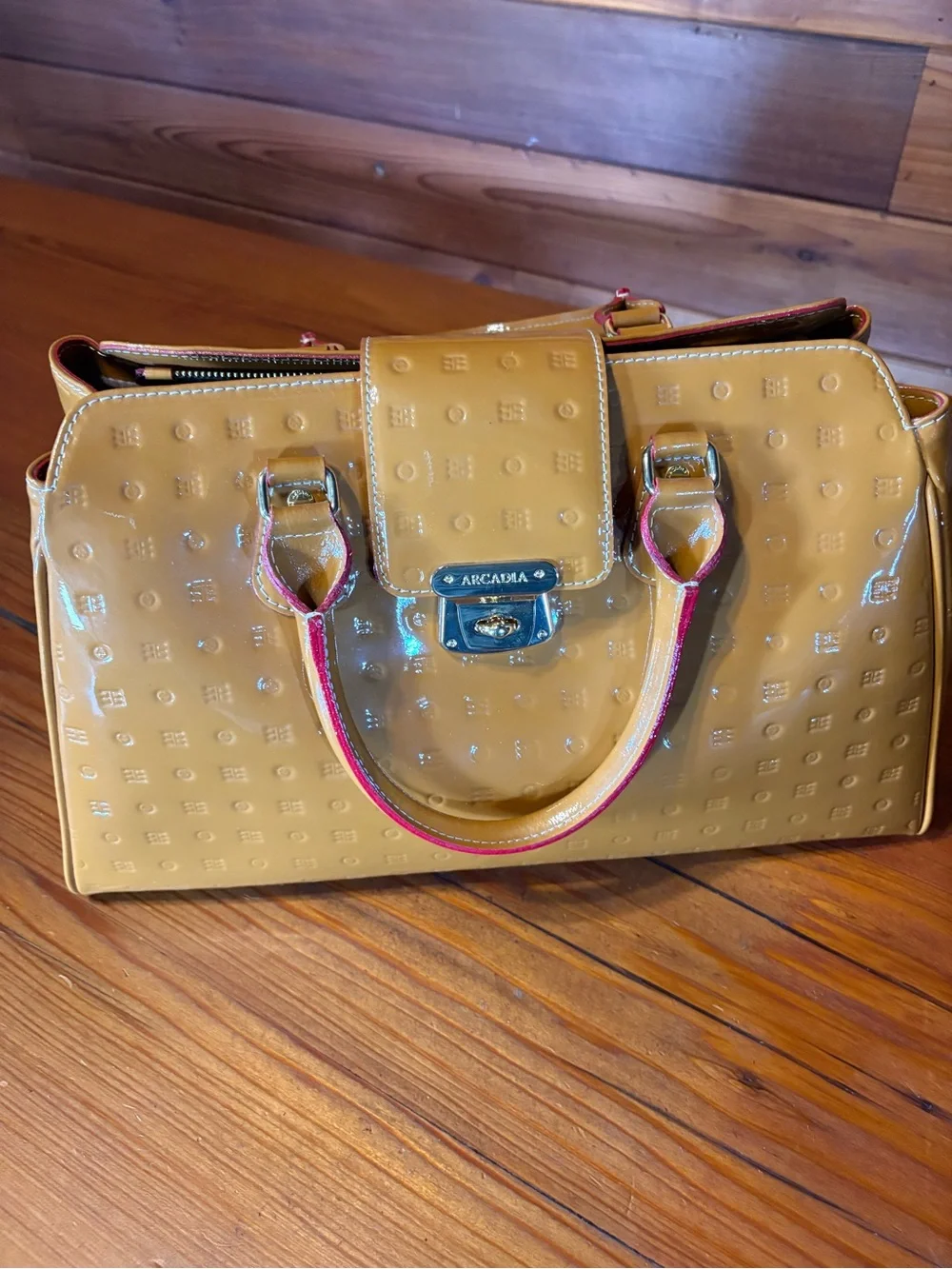 Arcadia stylish mustard