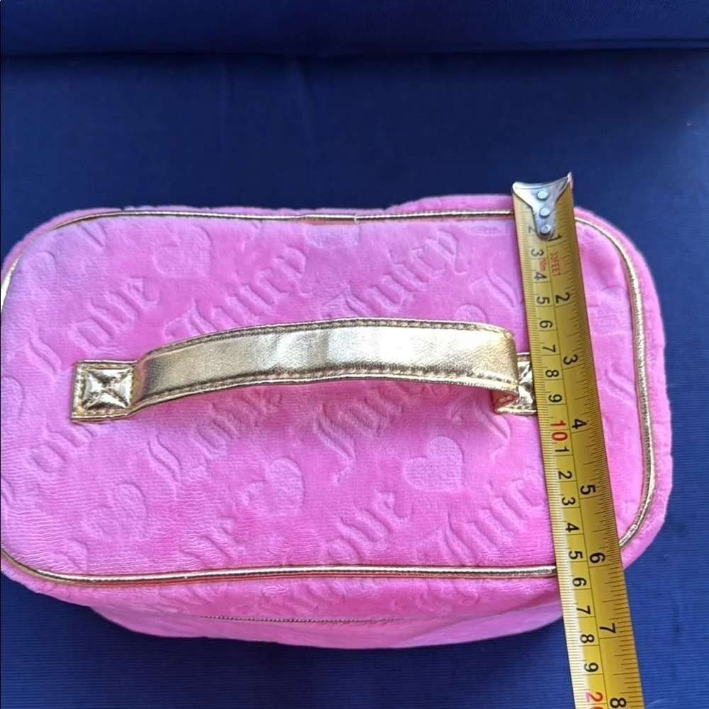 Juicy Couture experience luxurious