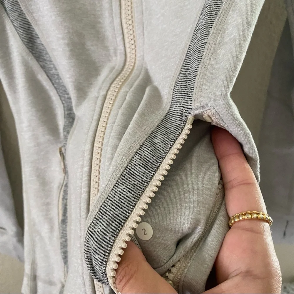 lululemon athletica slim fit