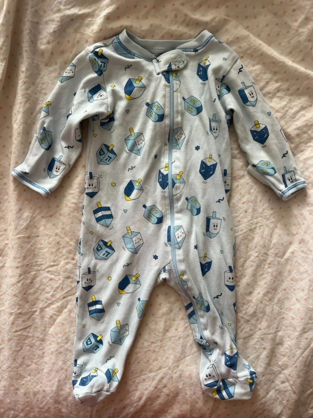 noomie baby footie