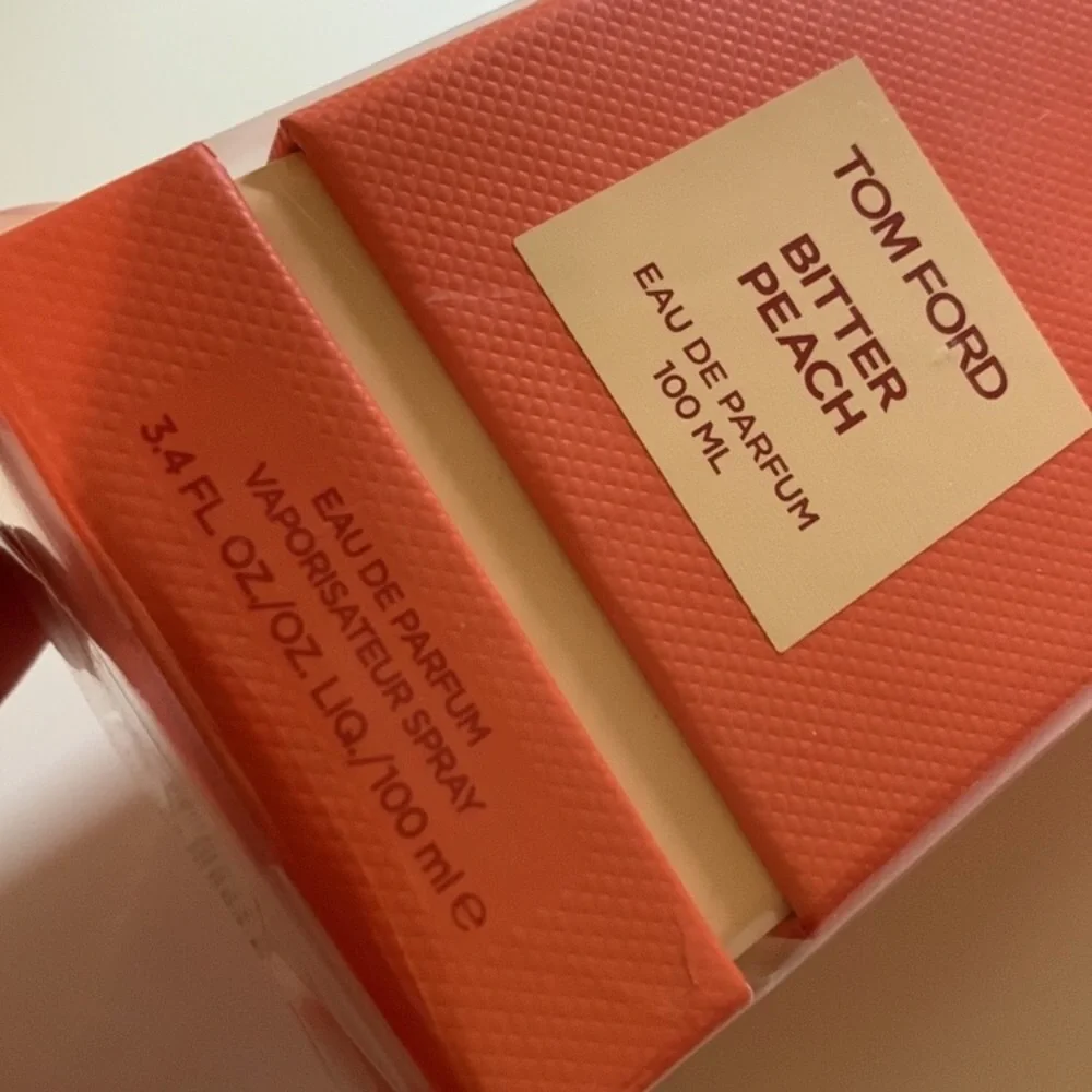 Tom Ford bitter peach