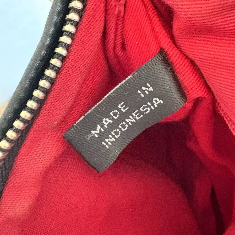 Dkny this shoulder