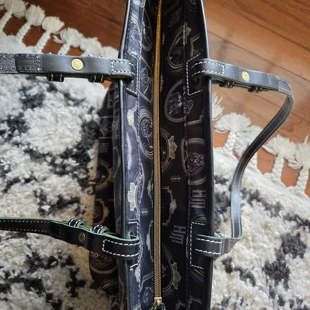 Dooney & Bourke elevate your