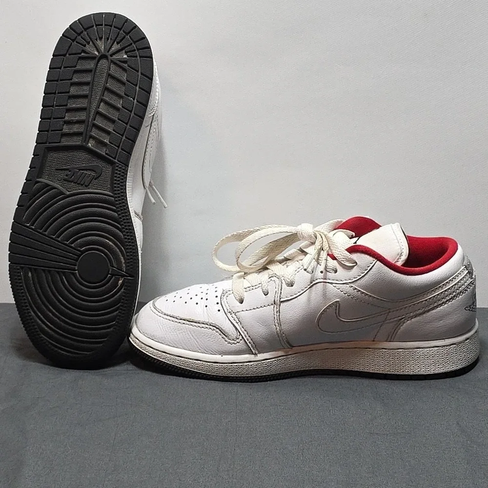 Air Jordan 1 Low‎ GS 'White Gym RedBoys Size US 4Y 553560-164