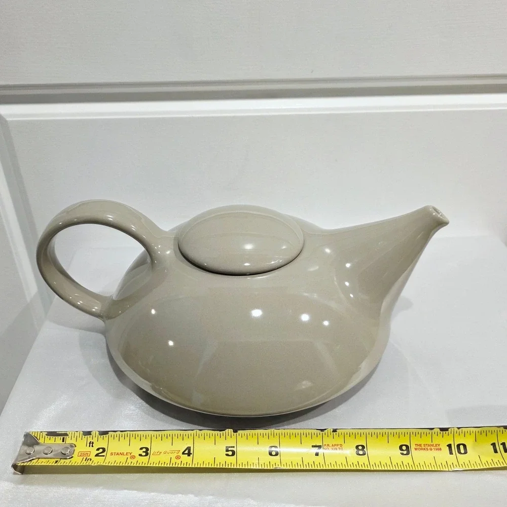 Claudia Schiffer Post Modern Teapot Ceramic‎ Taupe Quiet Luxury Modern