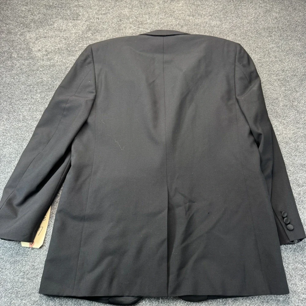 Cerruti 1881 up sale