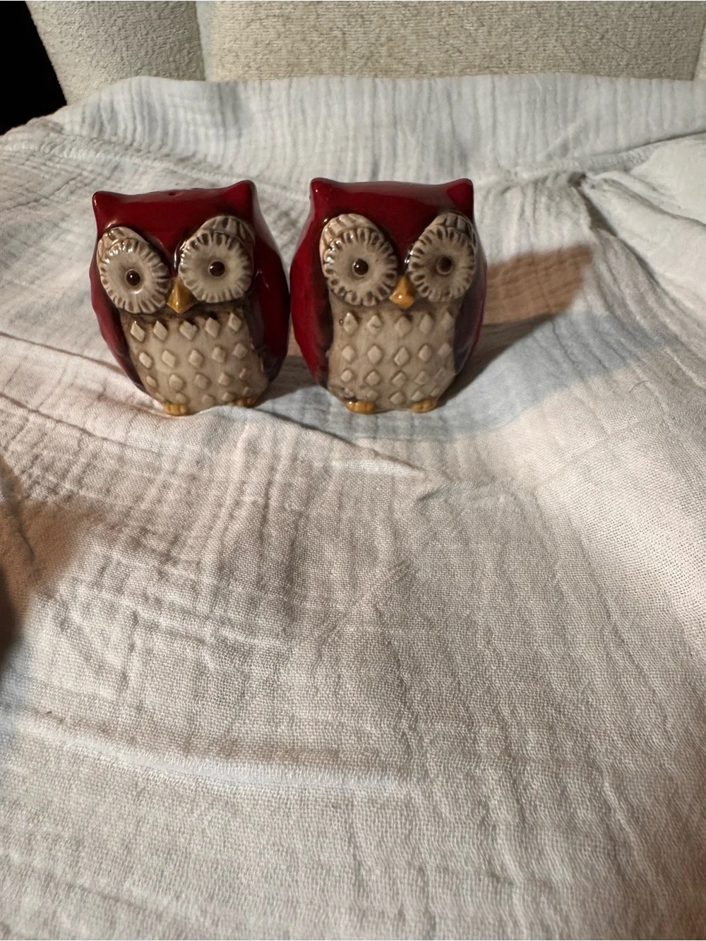 None decorative red