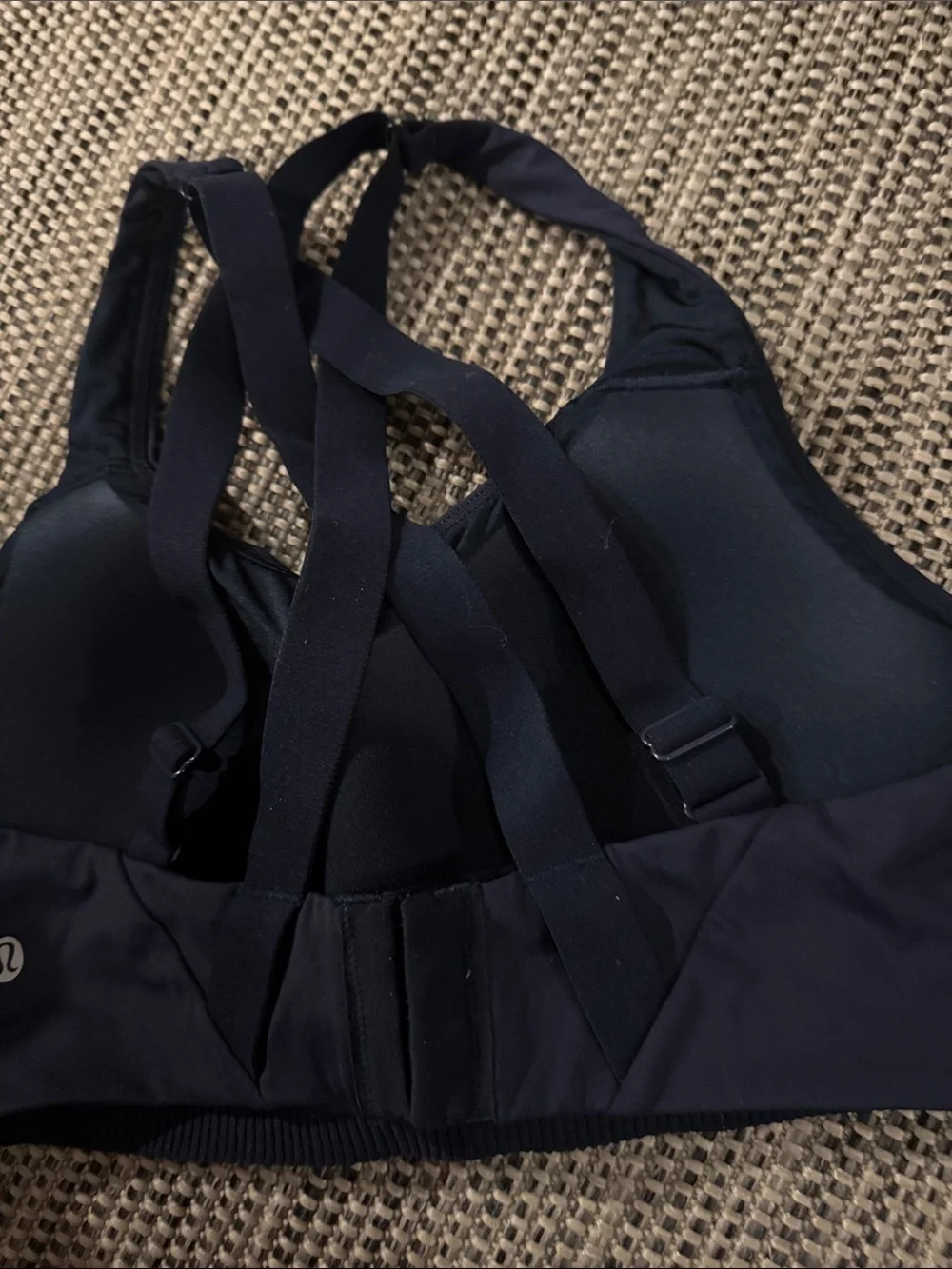 lululemon athletica never worn
