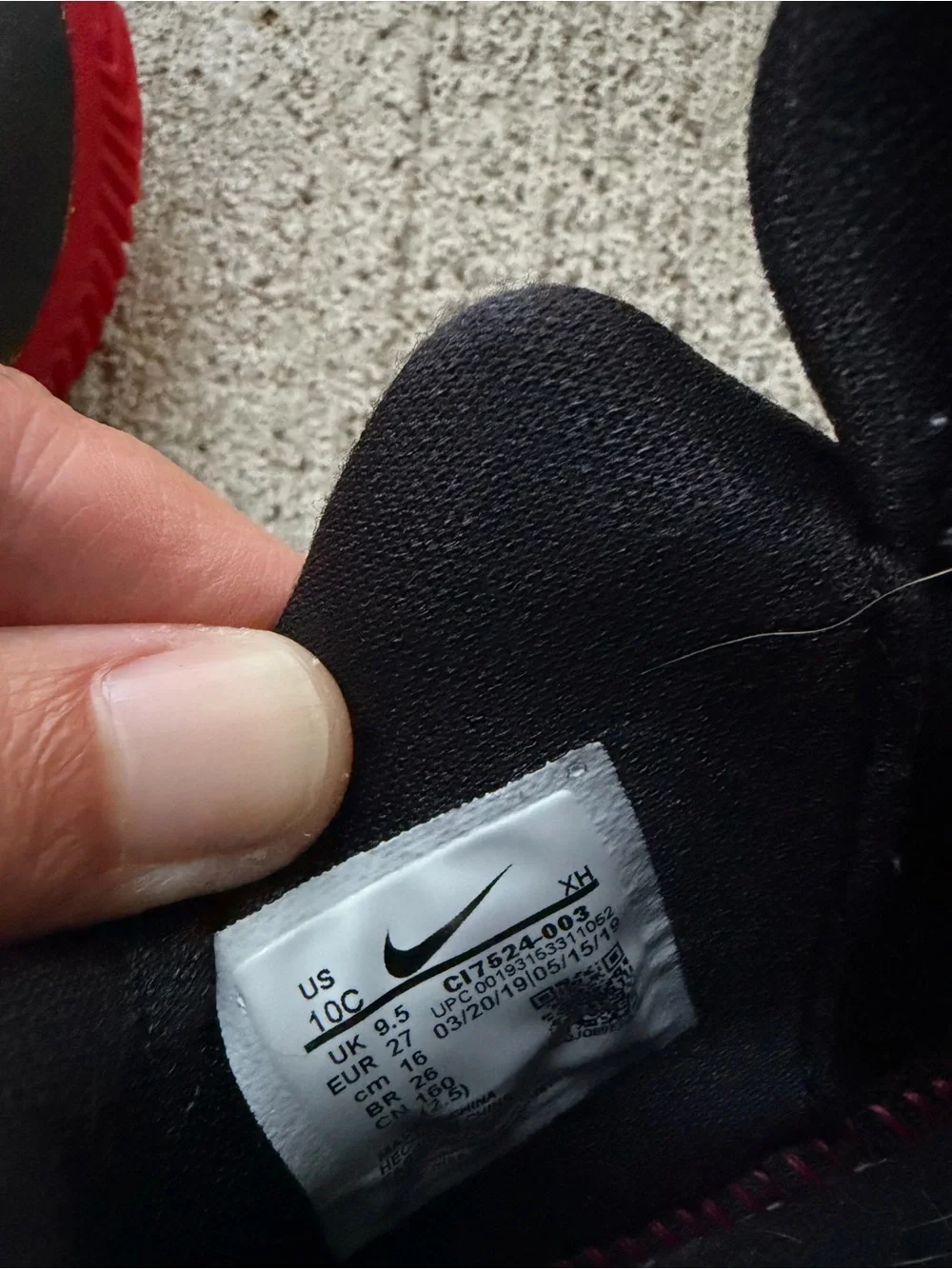 Nike Lebron size 10c
