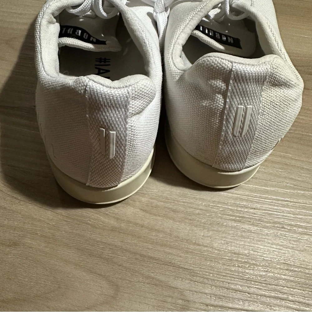 NOBULL Canvas Trainer Mens‎ 9 Womens 10.5 White Low Top Gym Sneakers Training