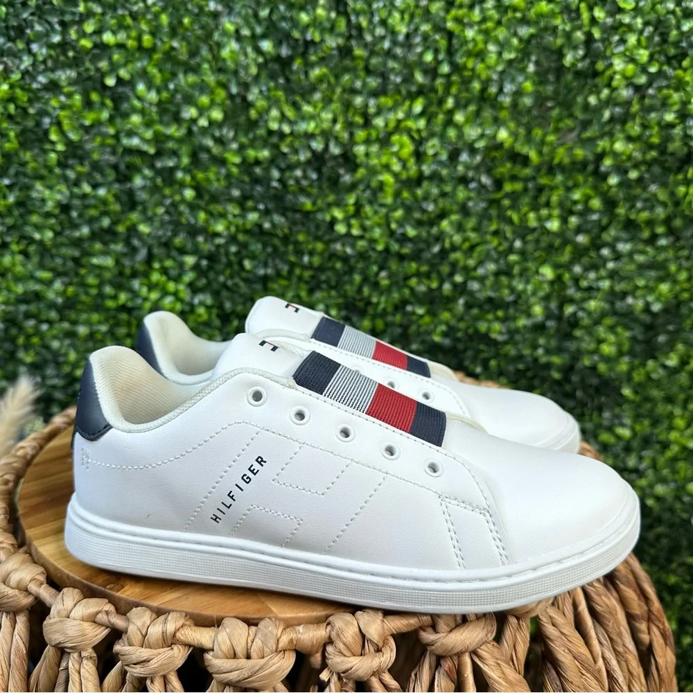 Tommy Hilfiger White  The Iconic court slip on Sneakers new‎ in box