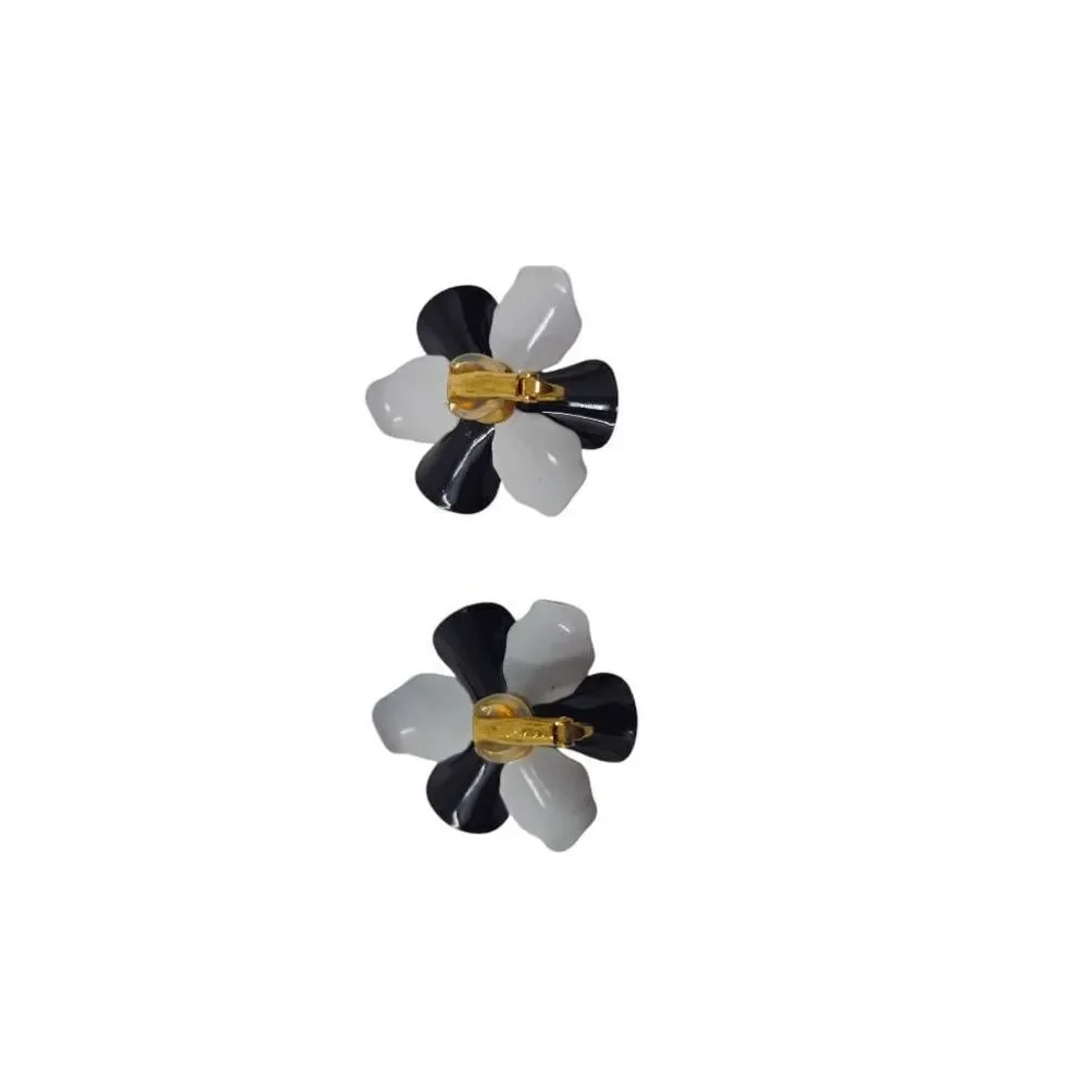 Avon vintage polka