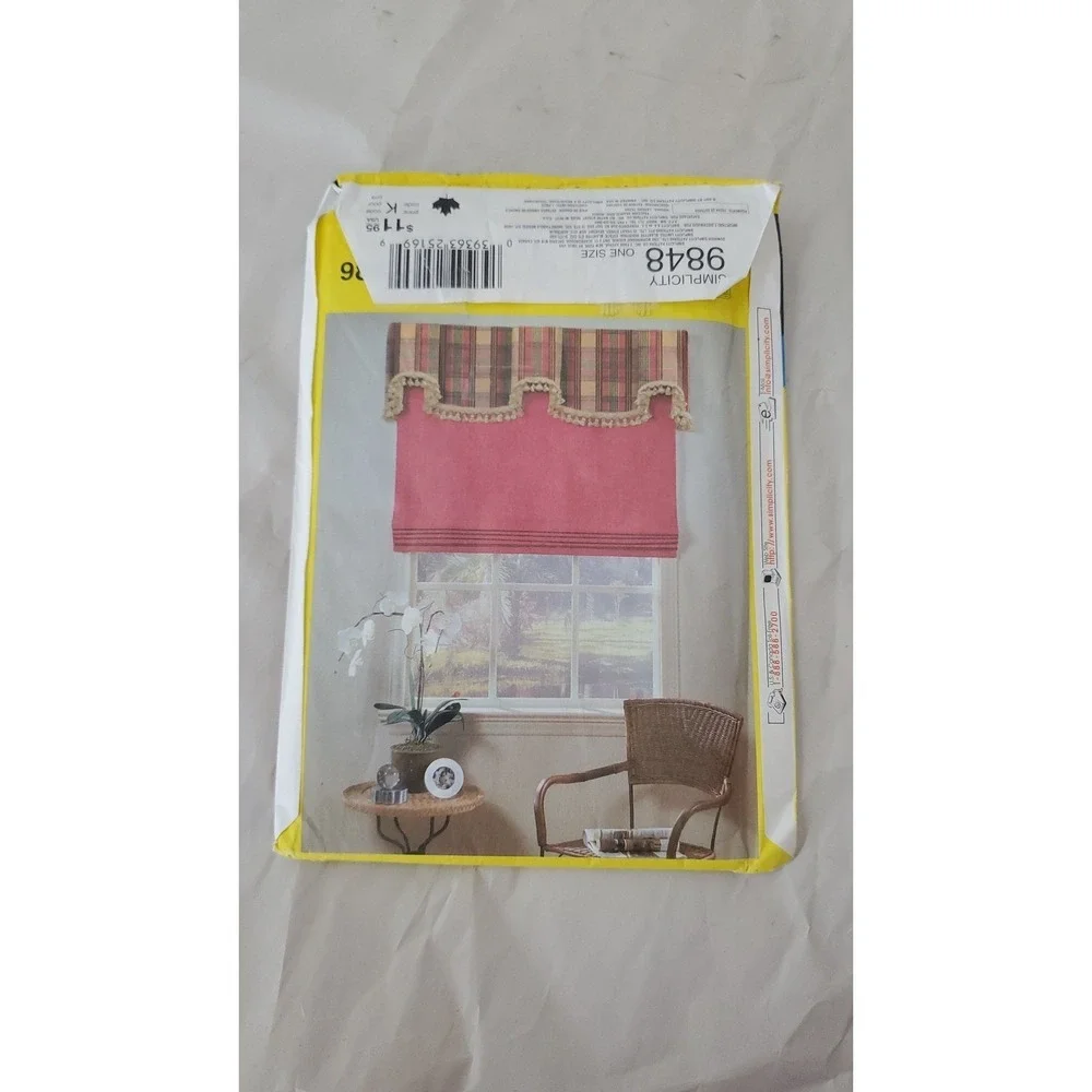 The Unbranded Brand simplicity 9848