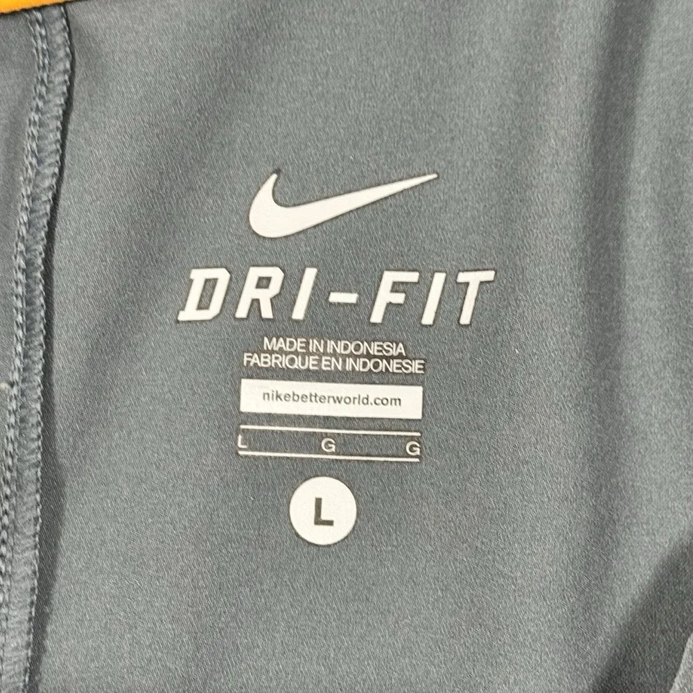 Nike tech flat