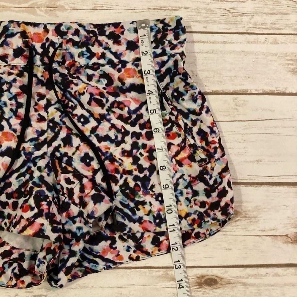 Athleta Multicolor Abstract Watercolor Print Athletic Shorts Size 4