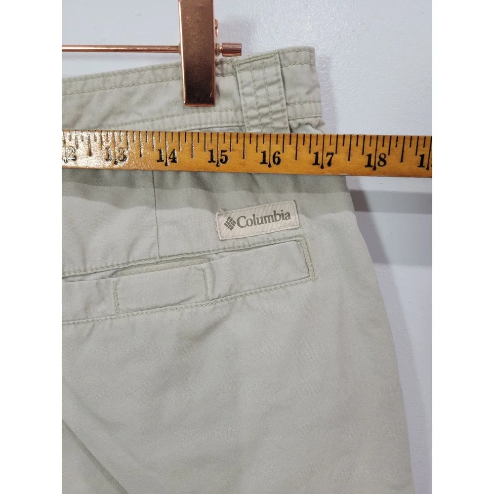 Columbia cargo shorts