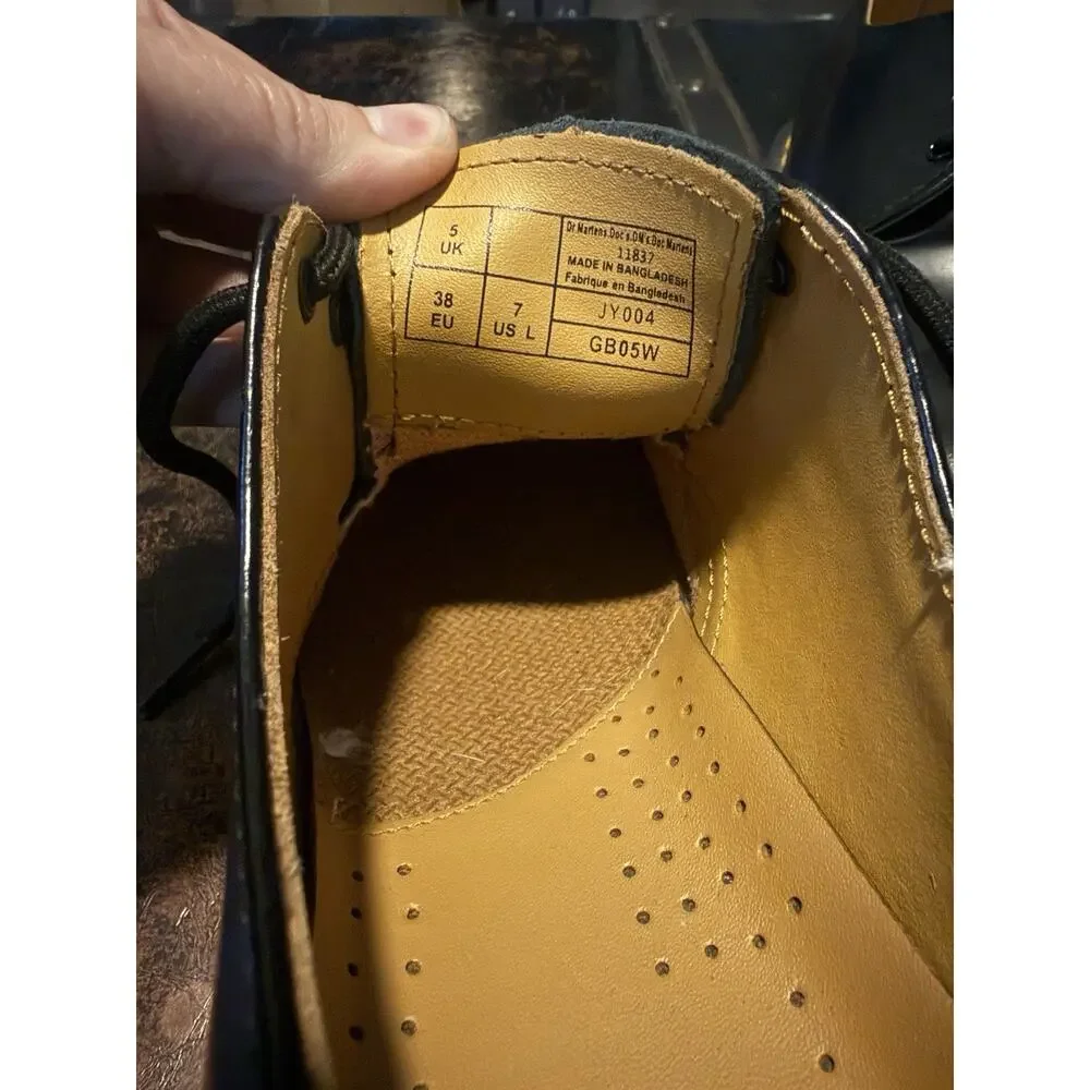 Dr. Martens product pair