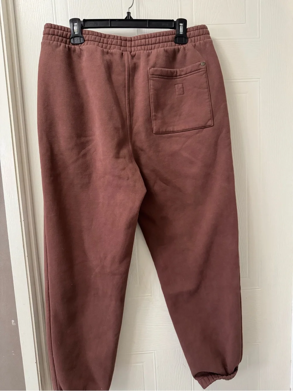 Vuori soft joggers