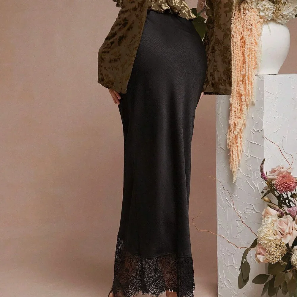N/A black maxi