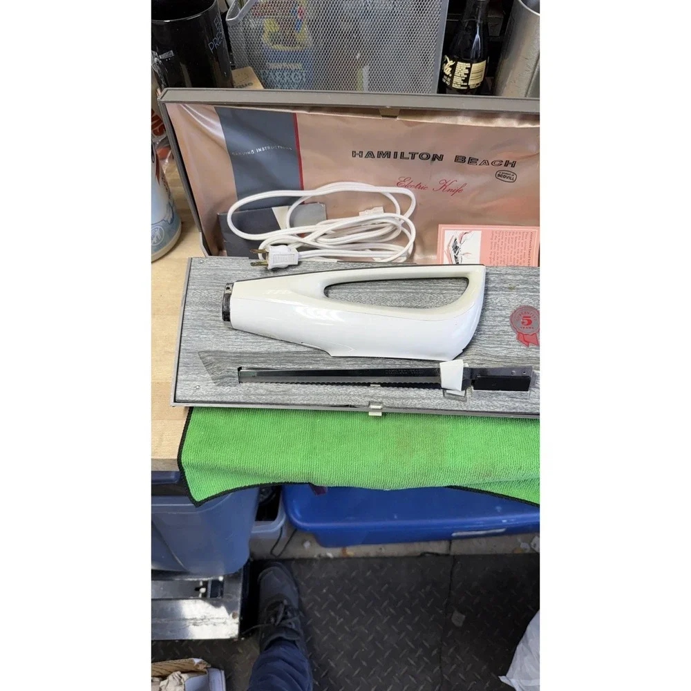 Vintage Hamilton Beach Electric Knife w/ Case Tested‎ Working