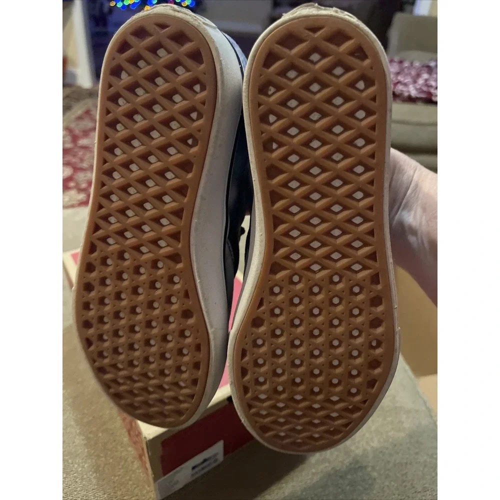 Vans excellent minor