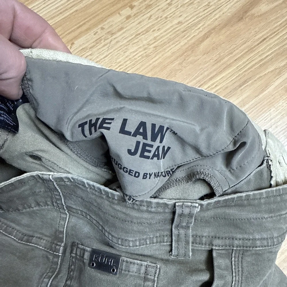 Kuhl pants law