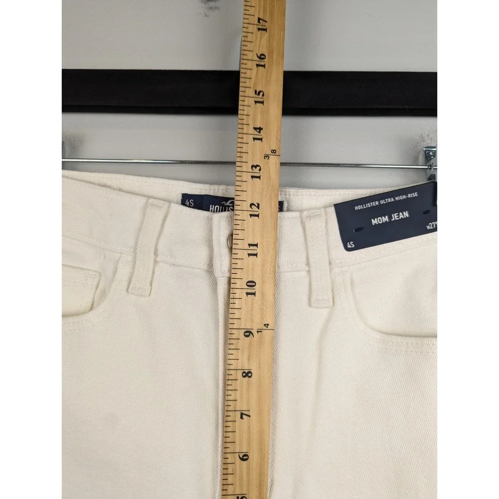 Hollister Women's Ultra High Rise Mom Jeans 4S White Vintage Stretch Denim W27S‎