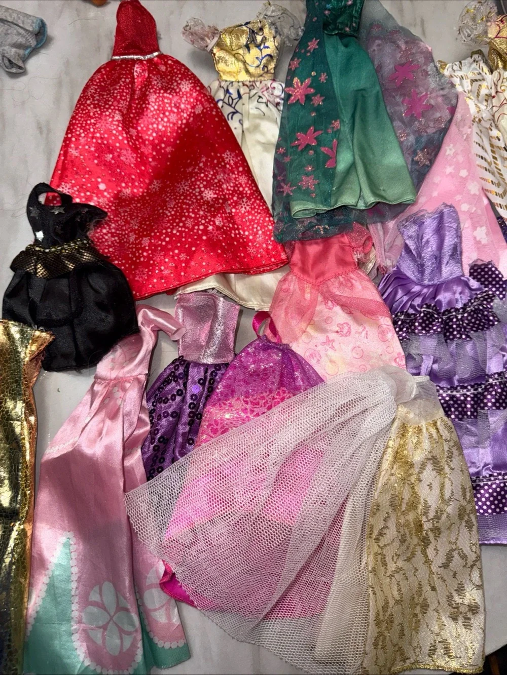 Princess Ana doll and princess dress lot