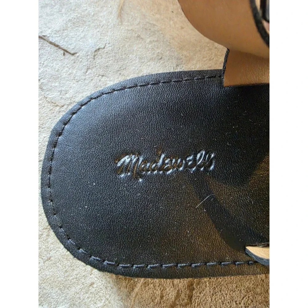 Madewell sleek stylish