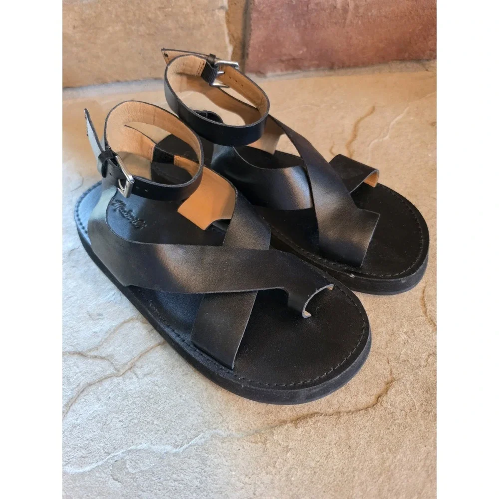 Madewell sleek stylish